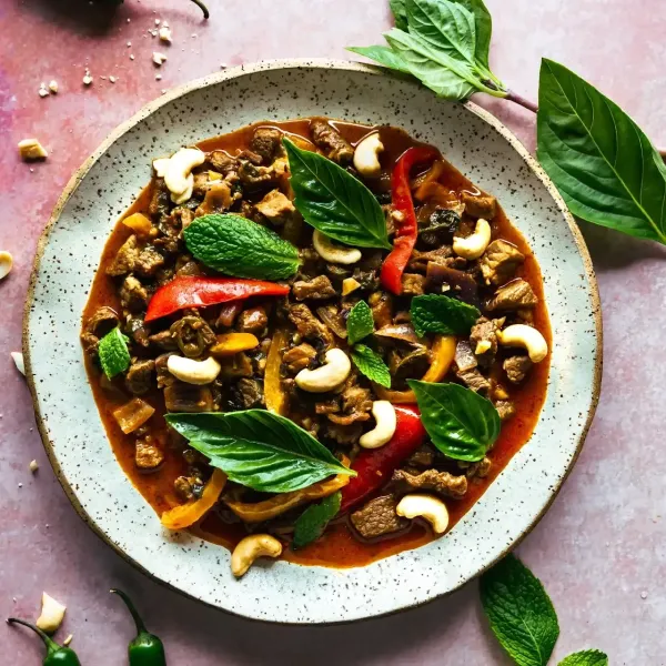 Creator Spotlight: The Global Pantry